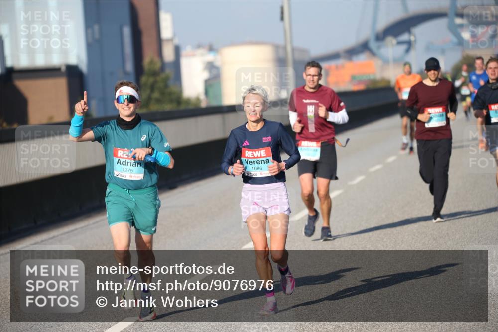 03.10.2025 - Köhlbrandbrückenlauf Jannik Wohlers http://msf.ph/oto/9076976 03.10.2025 09:43:37 Position 3 1275, 1086 meine-sportfotos.de