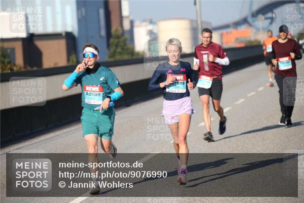 03.10.2025 - Köhlbrandbrückenlauf Jannik Wohlers http://msf.ph/oto/9076990 03.10.2025 09:43:37 Position 3 1275, 1086 meine-sportfotos.de