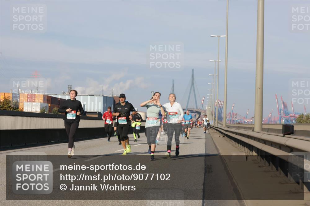 03.10.2025 - Köhlbrandbrückenlauf Jannik Wohlers http://msf.ph/oto/9077102 03.10.2025 09:52:13 Position 3  meine-sportfotos.de