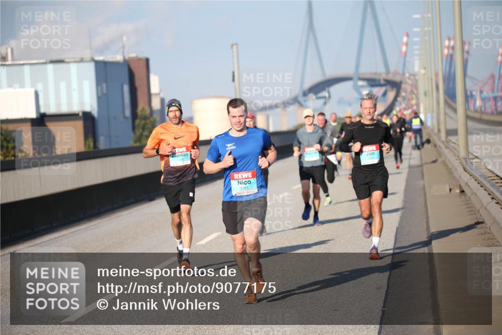 03.10.2025 - Köhlbrandbrückenlauf Jannik Wohlers http://msf.ph/oto/9077175 03.10.2025 09:43:48 Position 3 3181 meine-sportfotos.de