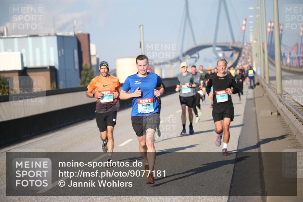 03.10.2025 - Köhlbrandbrückenlauf Jannik Wohlers http://msf.ph/oto/9077181 03.10.2025 09:43:48 Position 3 1101, 3181, 3544 meine-sportfotos.de