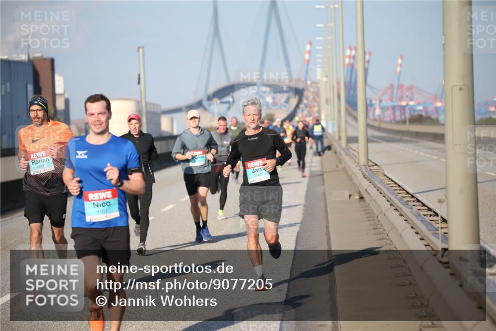 03.10.2025 - Köhlbrandbrückenlauf Jannik Wohlers http://msf.ph/oto/9077205 03.10.2025 09:43:49 Position 3 1101, 3181, 3544 meine-sportfotos.de
