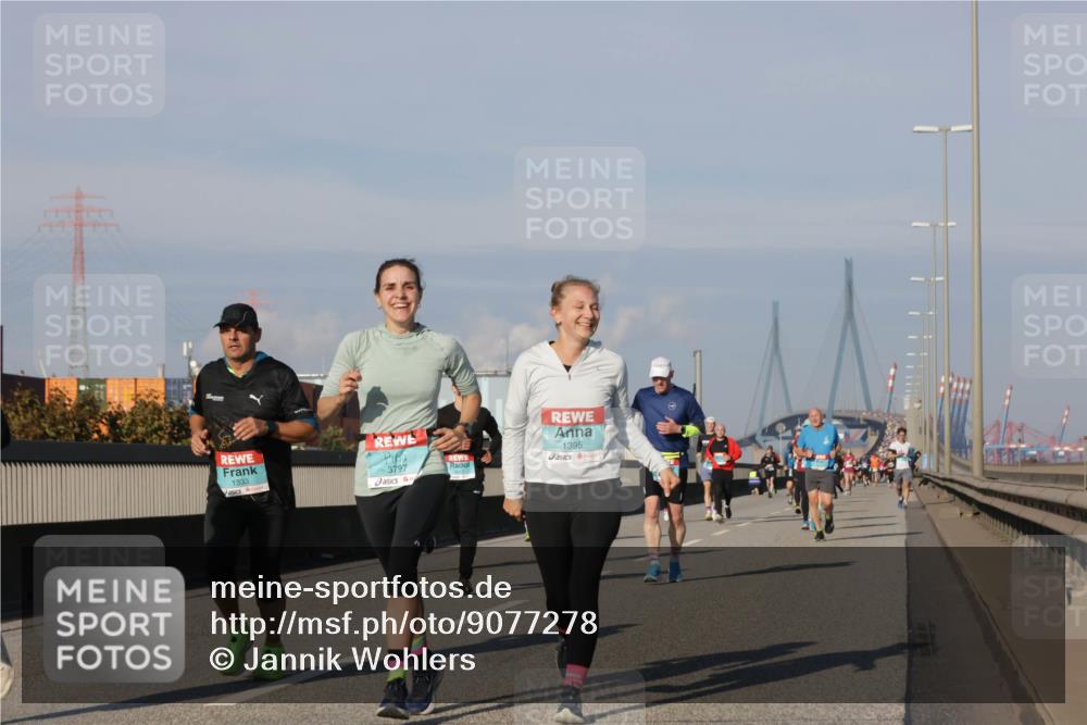 03.10.2025 - Köhlbrandbrückenlauf Jannik Wohlers http://msf.ph/oto/9077278 03.10.2025 09:52:15 Position 3 3797, 1333, 1395 meine-sportfotos.de