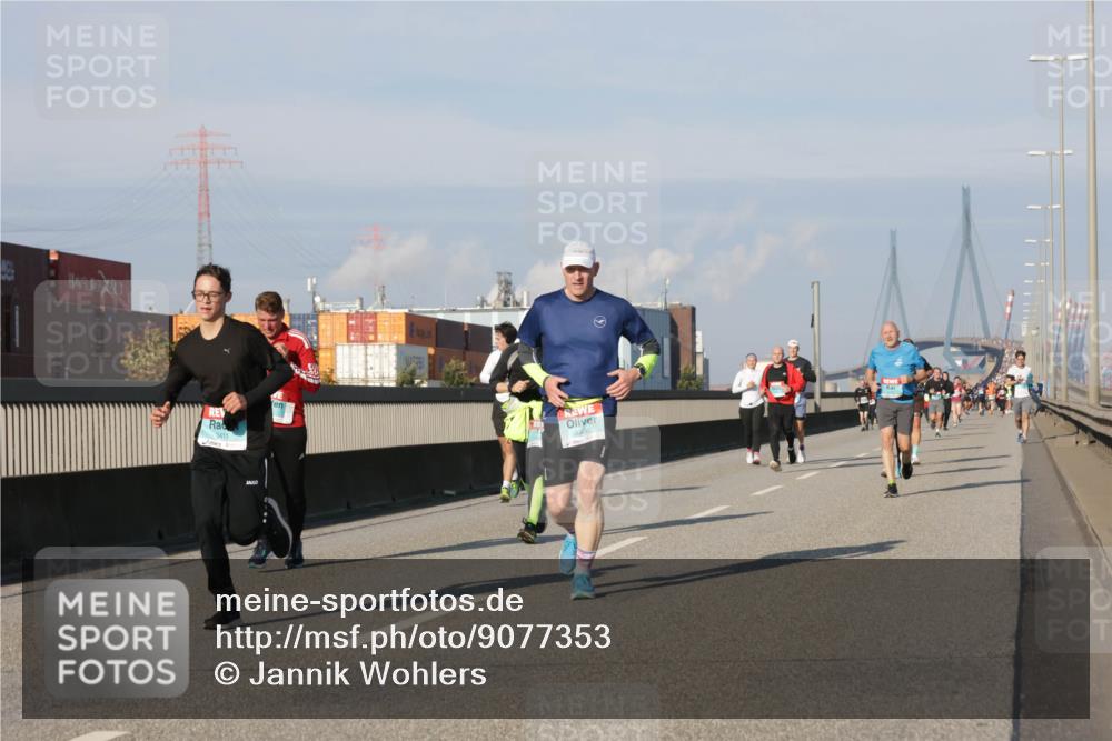 03.10.2025 - Köhlbrandbrückenlauf Jannik Wohlers http://msf.ph/oto/9077353 03.10.2025 09:52:18 Position 3 3411, 3300 meine-sportfotos.de