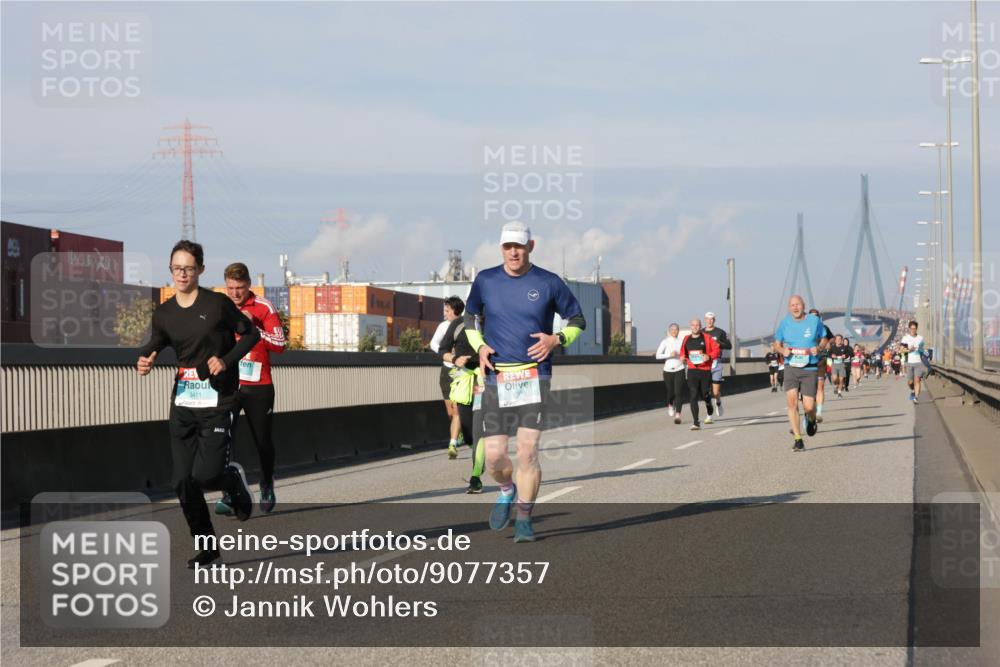 03.10.2025 - Köhlbrandbrückenlauf Jannik Wohlers http://msf.ph/oto/9077357 03.10.2025 09:52:18 Position 3 3411, 3300 meine-sportfotos.de