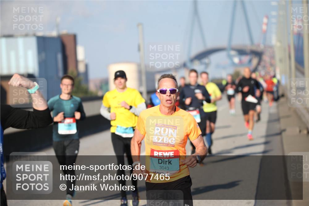 03.10.2025 - Köhlbrandbrückenlauf Jannik Wohlers http://msf.ph/oto/9077465 03.10.2025 09:44:10 Position 3 3043 meine-sportfotos.de