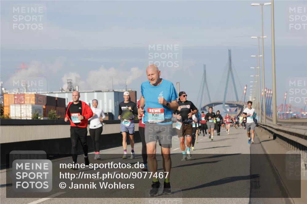 03.10.2025 - Köhlbrandbrückenlauf Jannik Wohlers http://msf.ph/oto/9077467 03.10.2025 09:52:23 Position 3 3250 meine-sportfotos.de