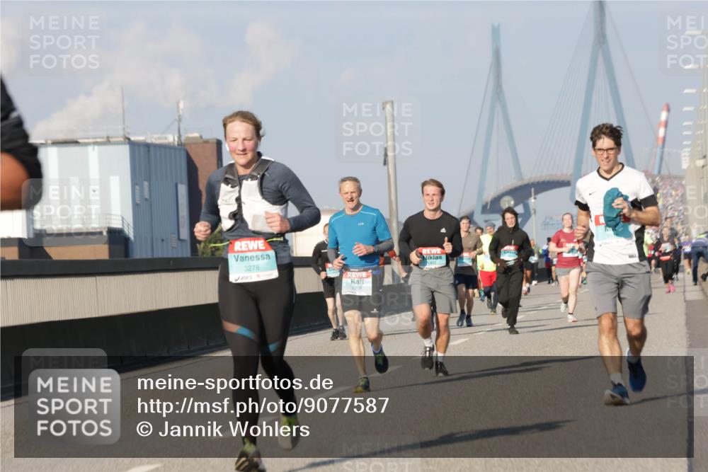 03.10.2025 - Köhlbrandbrückenlauf Jannik Wohlers http://msf.ph/oto/9077587 03.10.2025 09:52:28 Position 3  meine-sportfotos.de