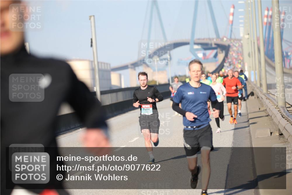 03.10.2025 - Köhlbrandbrückenlauf Jannik Wohlers http://msf.ph/oto/9077622 03.10.2025 09:44:19 Position 3  meine-sportfotos.de