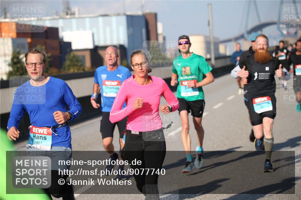 03.10.2025 - Köhlbrandbrückenlauf Jannik Wohlers http://msf.ph/oto/9077740 03.10.2025 09:44:44 Position 3 2801 meine-sportfotos.de