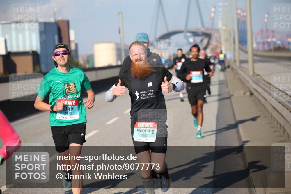 03.10.2025 - Köhlbrandbrückenlauf Jannik Wohlers http://msf.ph/oto/9077773 03.10.2025 09:44:45 Position 3 2815, 3335 meine-sportfotos.de