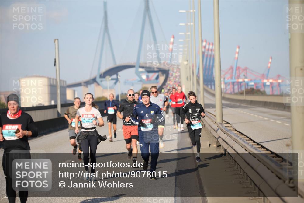 03.10.2025 - Köhlbrandbrückenlauf Jannik Wohlers http://msf.ph/oto/9078015 03.10.2025 09:45:04 Position 3 1114, 3246, 10, 10 meine-sportfotos.de