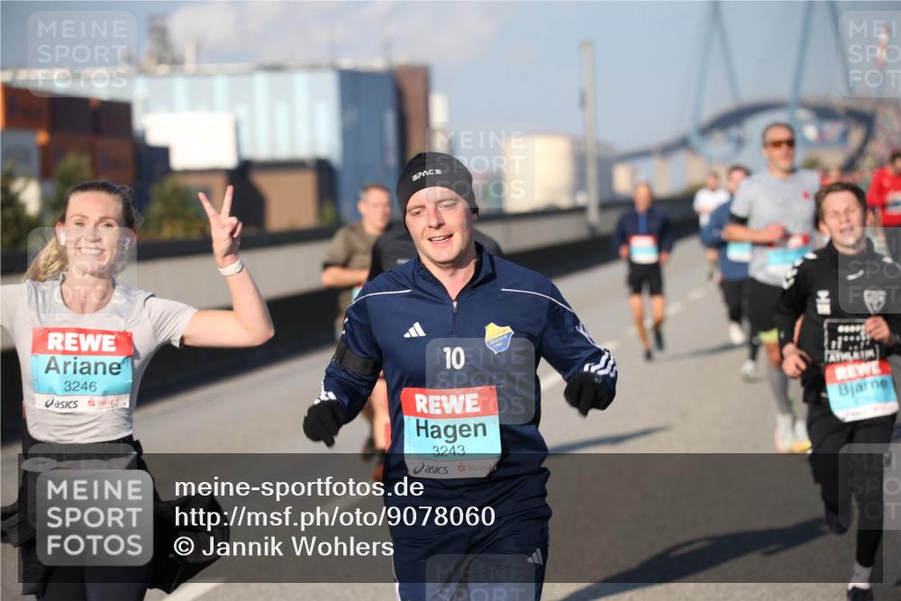 03.10.2025 - Köhlbrandbrückenlauf Jannik Wohlers http://msf.ph/oto/9078060 03.10.2025 09:45:09 Position 3 3246, 10, 3243 meine-sportfotos.de