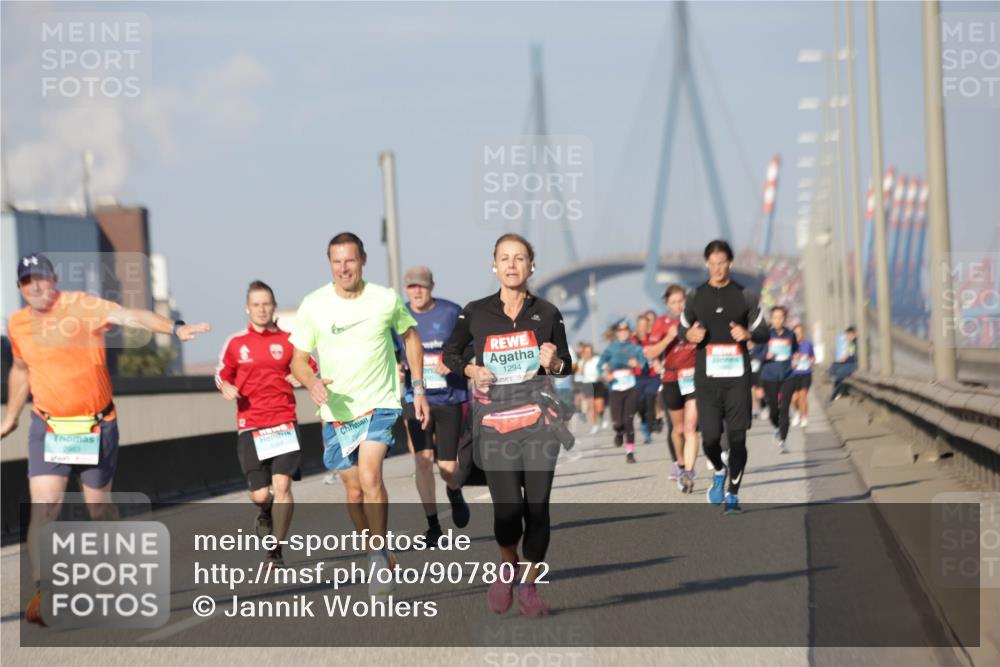 03.10.2025 - Köhlbrandbrückenlauf Jannik Wohlers http://msf.ph/oto/9078072 03.10.2025 09:52:52 Position 3 1294 meine-sportfotos.de