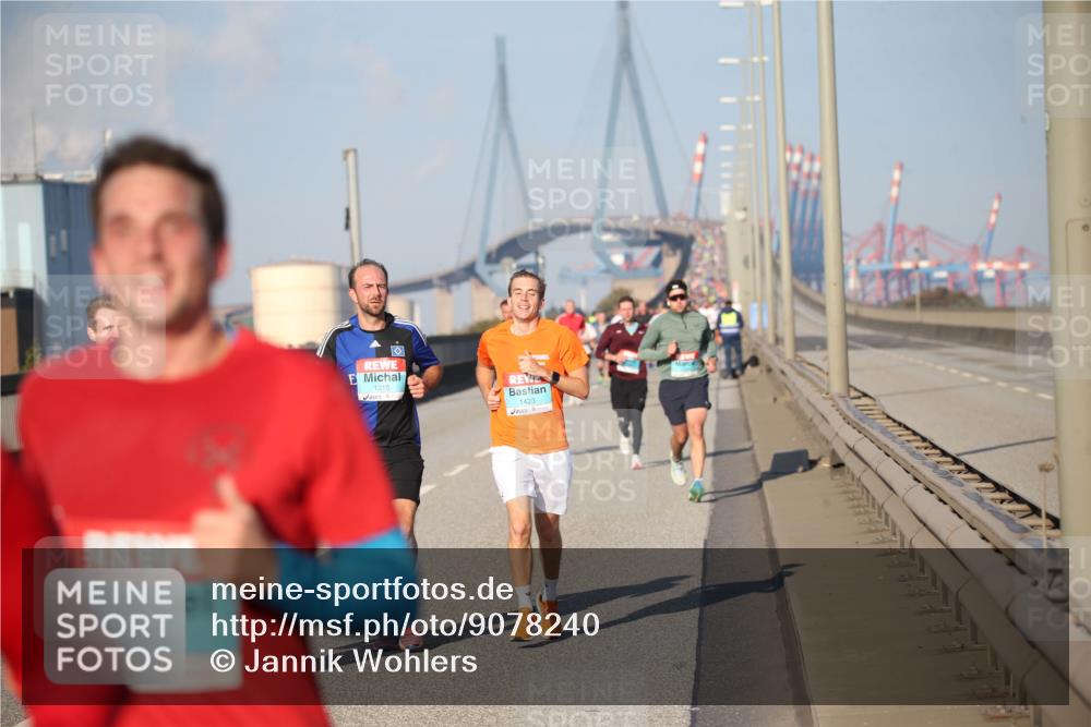 03.10.2025 - Köhlbrandbrückenlauf Jannik Wohlers http://msf.ph/oto/9078240 03.10.2025 09:45:21 Position 3 1215, 1423 meine-sportfotos.de