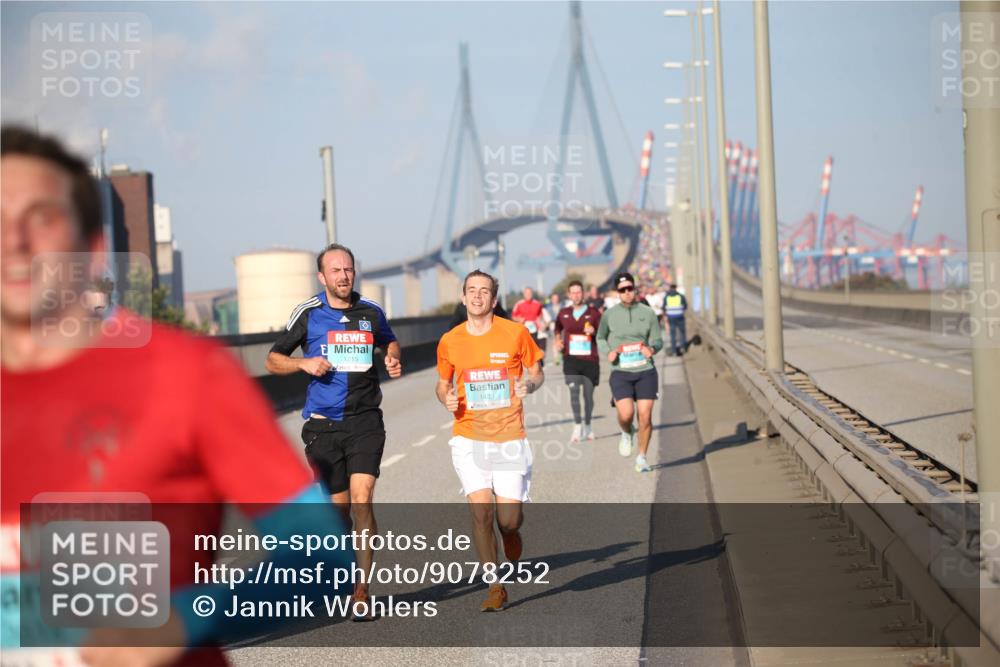 03.10.2025 - Köhlbrandbrückenlauf Jannik Wohlers http://msf.ph/oto/9078252 03.10.2025 09:45:21 Position 3 1215, 1423 meine-sportfotos.de