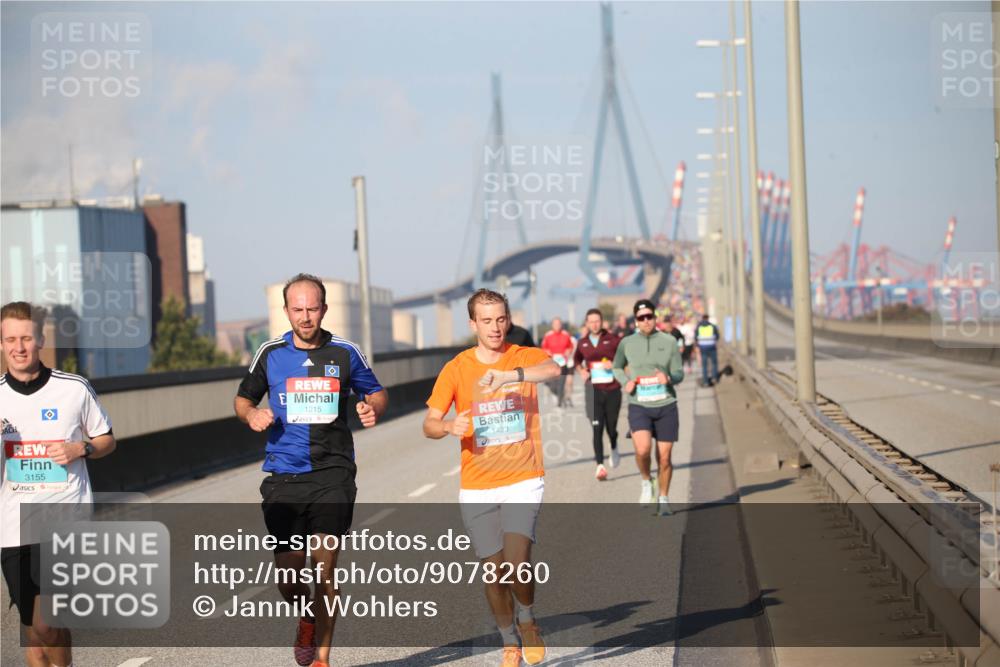 03.10.2025 - Köhlbrandbrückenlauf Jannik Wohlers http://msf.ph/oto/9078260 03.10.2025 09:45:22 Position 3 3155, 1215, 1423 meine-sportfotos.de