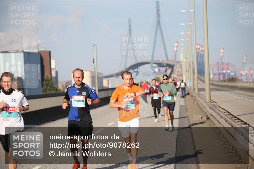 03.10.2025 - Köhlbrandbrückenlauf Jannik Wohlers http://msf.ph/oto/9078262 03.10.2025 09:45:22 Position 3 3155, 1215 meine-sportfotos.de