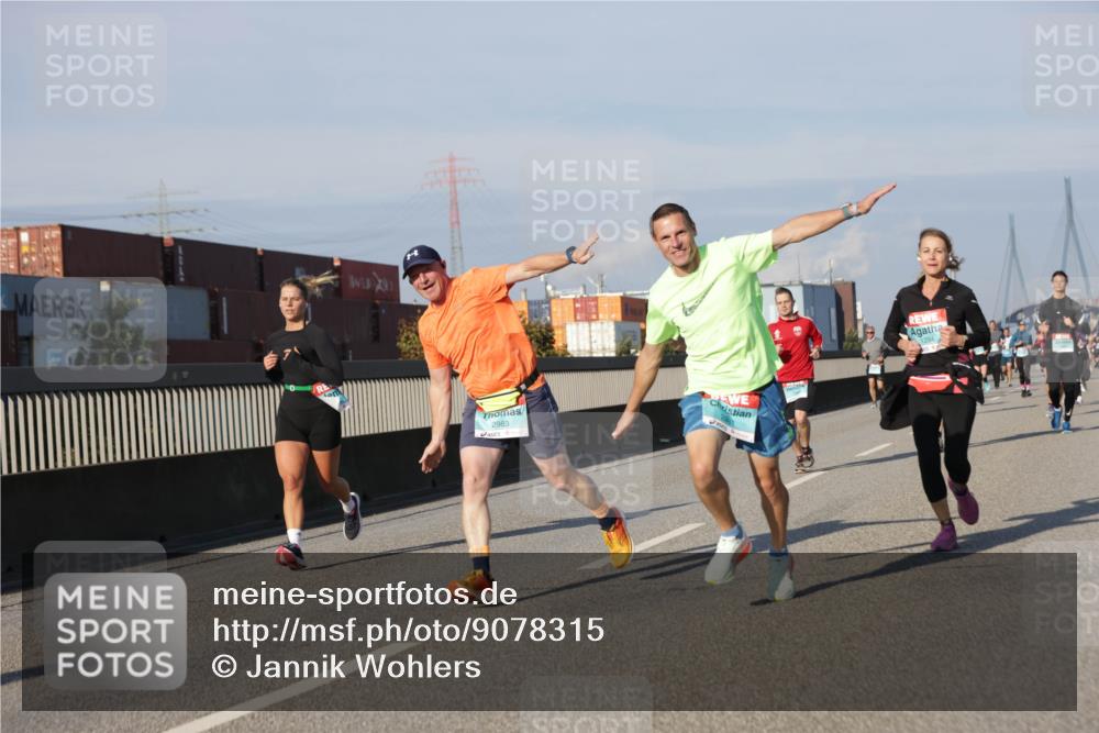 03.10.2025 - Köhlbrandbrückenlauf Jannik Wohlers http://msf.ph/oto/9078315 03.10.2025 09:52:56 Position 3 2983 meine-sportfotos.de