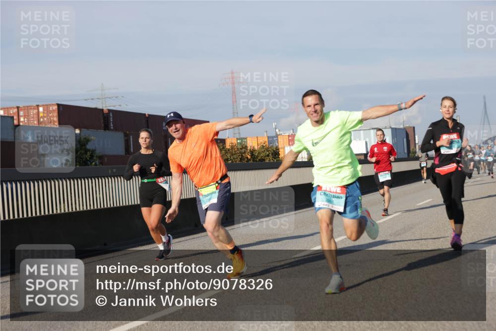 03.10.2025 - Köhlbrandbrückenlauf Jannik Wohlers http://msf.ph/oto/9078326 03.10.2025 09:52:56 Position 3 29, 2961 meine-sportfotos.de