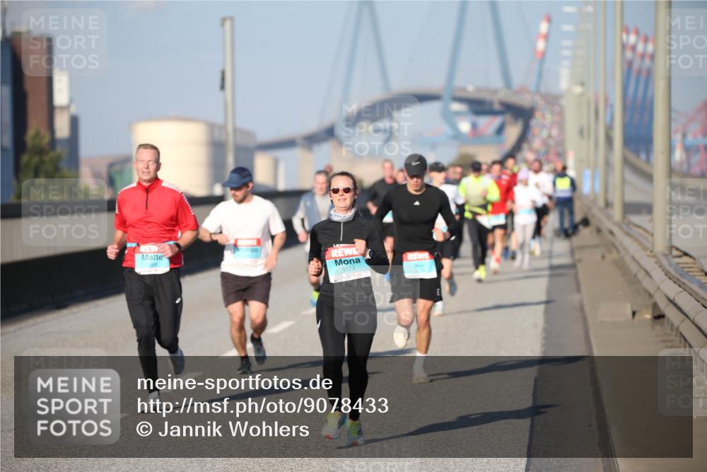 03.10.2025 - Köhlbrandbrückenlauf Jannik Wohlers http://msf.ph/oto/9078433 03.10.2025 09:45:36 Position 3 3174 meine-sportfotos.de