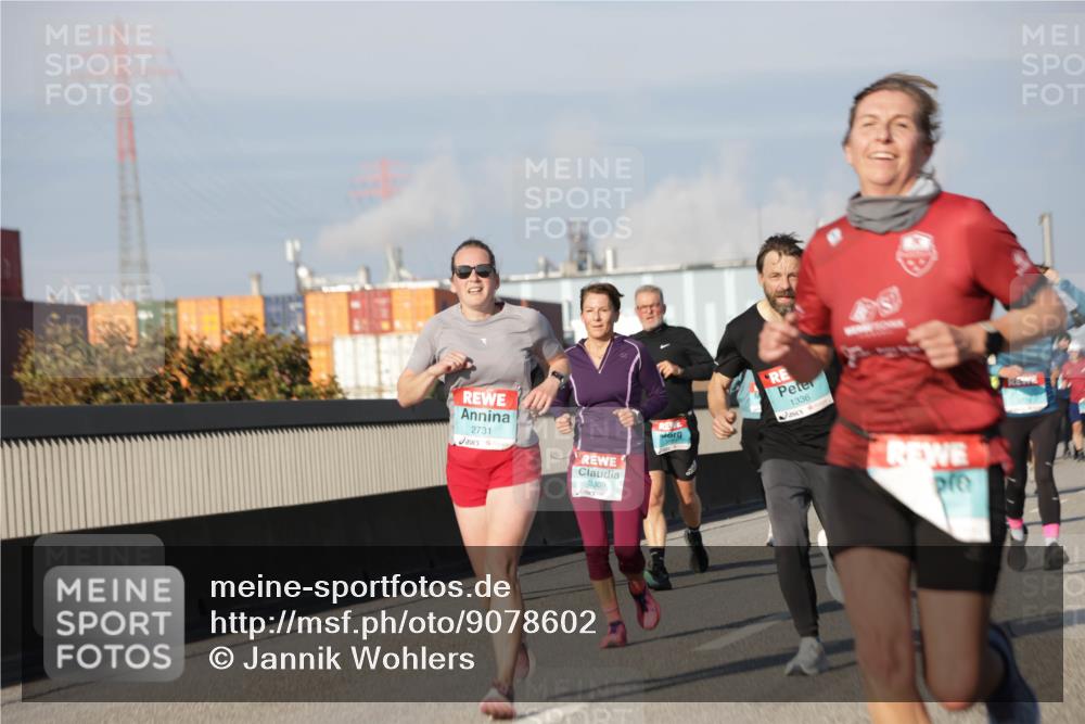 03.10.2025 - Köhlbrandbrückenlauf Jannik Wohlers http://msf.ph/oto/9078602 03.10.2025 09:53:03 Position 3 2731, 3309, 1336 meine-sportfotos.de