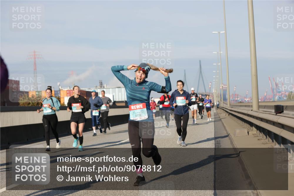 03.10.2025 - Köhlbrandbrückenlauf Jannik Wohlers http://msf.ph/oto/9078812 03.10.2025 09:53:07 Position 3 3778 meine-sportfotos.de