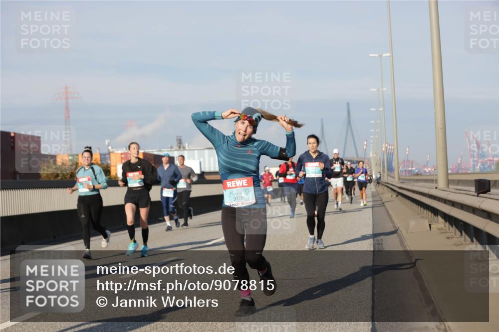 03.10.2025 - Köhlbrandbrückenlauf Jannik Wohlers http://msf.ph/oto/9078815 03.10.2025 09:53:07 Position 3 3778 meine-sportfotos.de