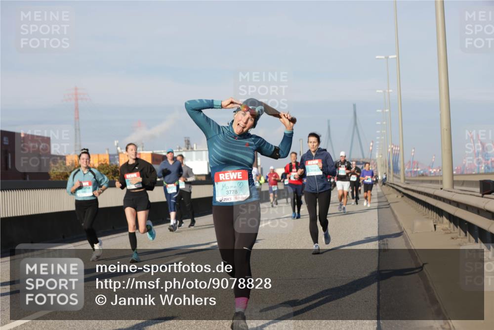 03.10.2025 - Köhlbrandbrückenlauf Jannik Wohlers http://msf.ph/oto/9078828 03.10.2025 09:53:08 Position 3 3778 meine-sportfotos.de