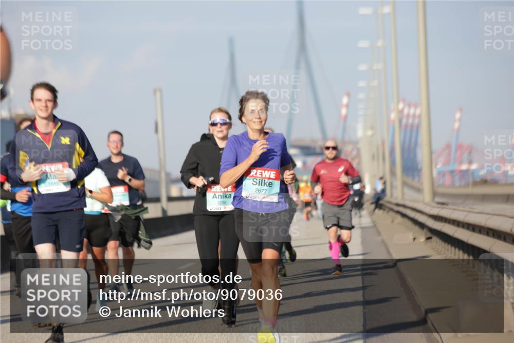 03.10.2025 - Köhlbrandbrückenlauf Jannik Wohlers http://msf.ph/oto/9079036 03.10.2025 09:53:14 Position 3 1849, 1238, 2677 meine-sportfotos.de