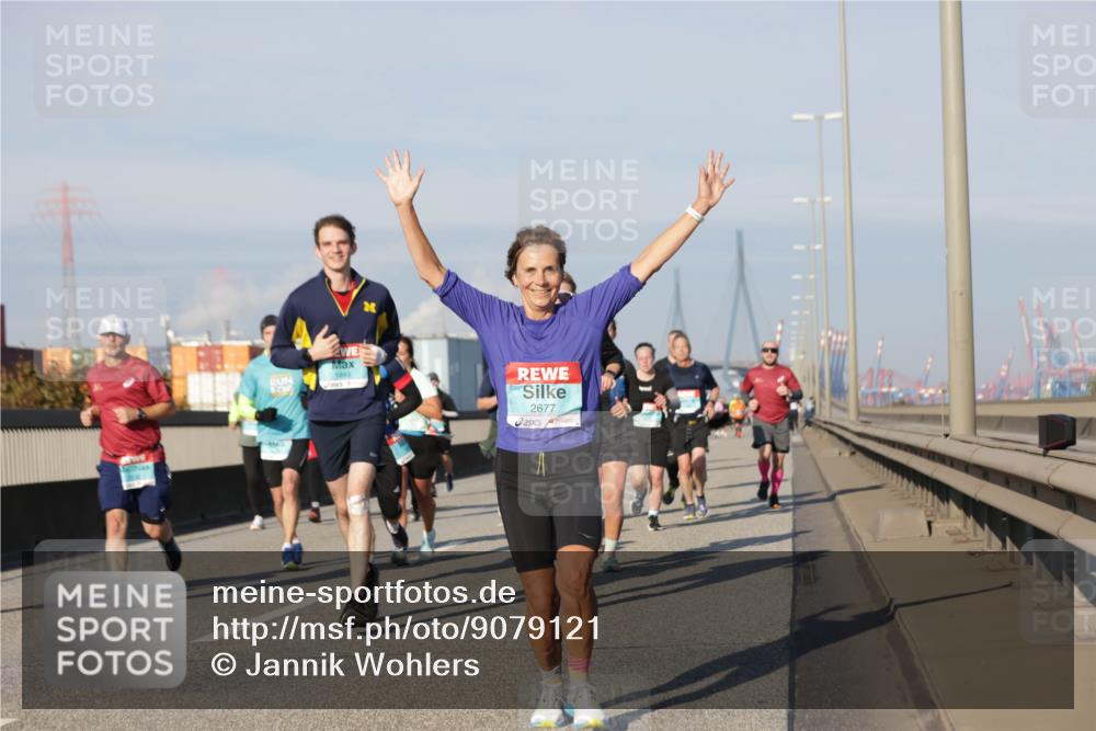 03.10.2025 - Köhlbrandbrückenlauf Jannik Wohlers http://msf.ph/oto/9079121 03.10.2025 09:53:17 Position 3 1849, 2677 meine-sportfotos.de
