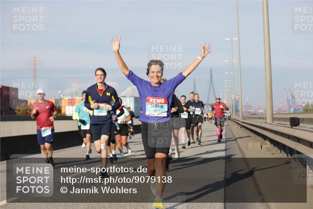 03.10.2025 - Köhlbrandbrückenlauf Jannik Wohlers http://msf.ph/oto/9079138 03.10.2025 09:53:17 Position 3 1849, 2677 meine-sportfotos.de