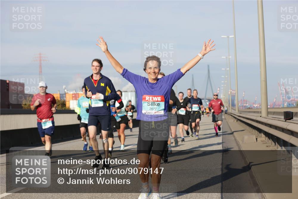 03.10.2025 - Köhlbrandbrückenlauf Jannik Wohlers http://msf.ph/oto/9079147 03.10.2025 09:53:17 Position 3 1849, 2677 meine-sportfotos.de
