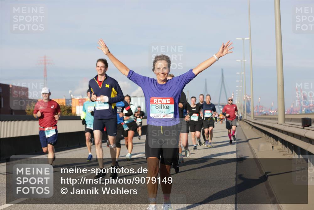 03.10.2025 - Köhlbrandbrückenlauf Jannik Wohlers http://msf.ph/oto/9079149 03.10.2025 09:53:17 Position 3 1849, 2677 meine-sportfotos.de