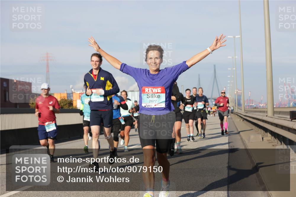 03.10.2025 - Köhlbrandbrückenlauf Jannik Wohlers http://msf.ph/oto/9079150 03.10.2025 09:53:17 Position 3 1849, 2677 meine-sportfotos.de