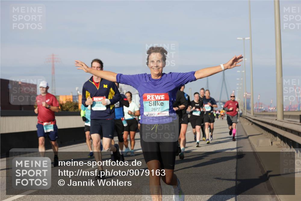 03.10.2025 - Köhlbrandbrückenlauf Jannik Wohlers http://msf.ph/oto/9079163 03.10.2025 09:53:17 Position 3 1849, 2677 meine-sportfotos.de