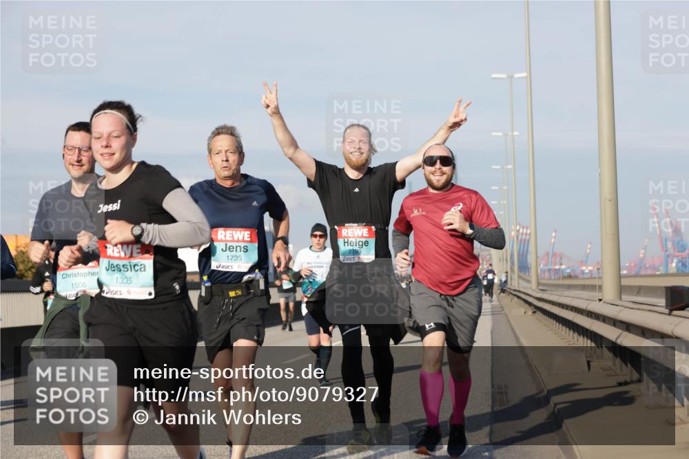 03.10.2025 - Köhlbrandbrückenlauf Jannik Wohlers http://msf.ph/oto/9079327 03.10.2025 09:53:21 Position 3 1506, 1335, 1739, 1, 2793 meine-sportfotos.de
