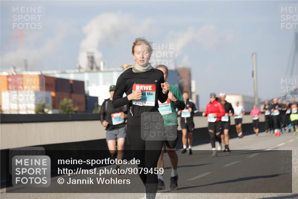 03.10.2025 - Köhlbrandbrückenlauf Jannik Wohlers http://msf.ph/oto/9079459 03.10.2025 09:53:26 Position 3 1407, 1699 meine-sportfotos.de