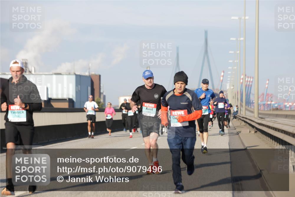 03.10.2025 - Köhlbrandbrückenlauf Jannik Wohlers http://msf.ph/oto/9079496 03.10.2025 09:53:33 Position 3 1764, 1369 meine-sportfotos.de