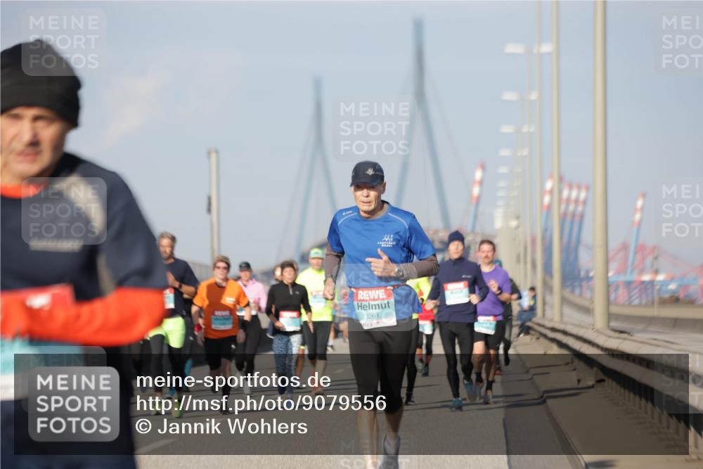 03.10.2025 - Köhlbrandbrückenlauf Jannik Wohlers http://msf.ph/oto/9079556 03.10.2025 09:53:35 Position 3 3261 meine-sportfotos.de