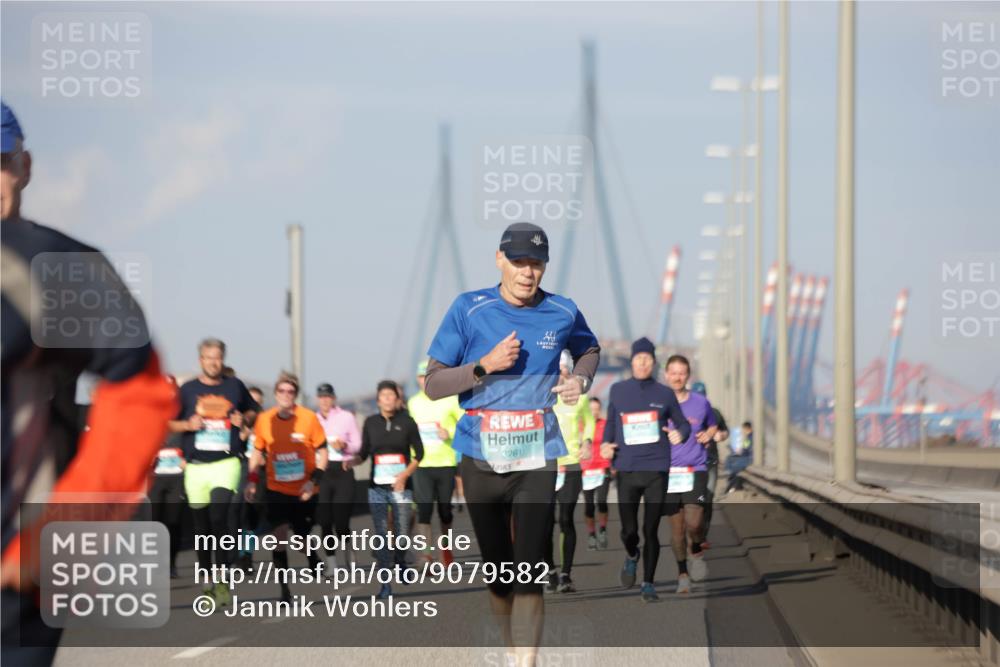 03.10.2025 - Köhlbrandbrückenlauf Jannik Wohlers http://msf.ph/oto/9079582 03.10.2025 09:53:35 Position 3 3261 meine-sportfotos.de