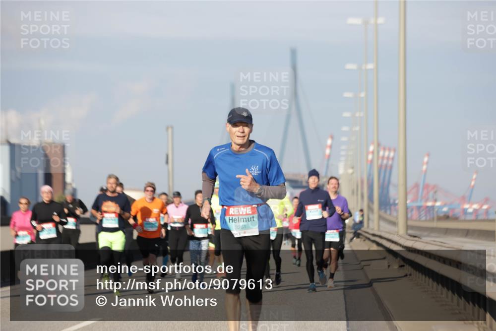 03.10.2025 - Köhlbrandbrückenlauf Jannik Wohlers http://msf.ph/oto/9079613 03.10.2025 09:53:36 Position 3 3261 meine-sportfotos.de