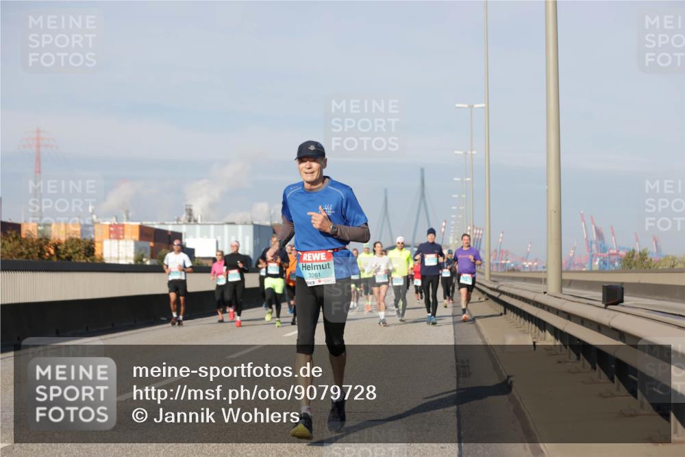 03.10.2025 - Köhlbrandbrückenlauf Jannik Wohlers http://msf.ph/oto/9079728 03.10.2025 09:53:39 Position 3 3261 meine-sportfotos.de