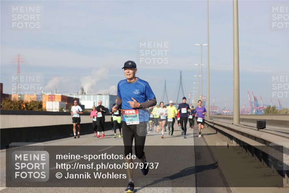 03.10.2025 - Köhlbrandbrückenlauf Jannik Wohlers http://msf.ph/oto/9079737 03.10.2025 09:53:39 Position 3 3261 meine-sportfotos.de