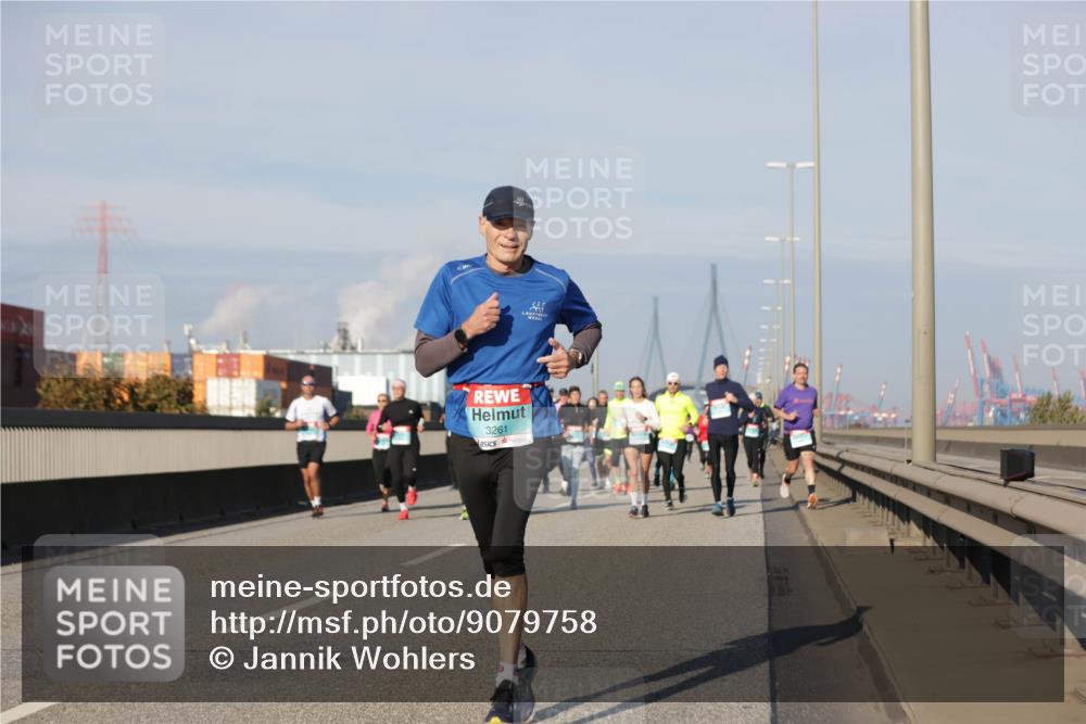 03.10.2025 - Köhlbrandbrückenlauf Jannik Wohlers http://msf.ph/oto/9079758 03.10.2025 09:53:39 Position 3 3261 meine-sportfotos.de