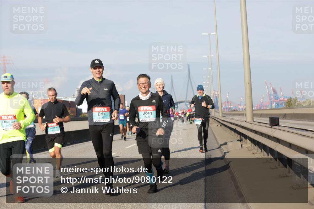 03.10.2025 - Köhlbrandbrückenlauf Jannik Wohlers http://msf.ph/oto/9080122 03.10.2025 09:53:48 Position 3 1409, 2735, 2736 meine-sportfotos.de