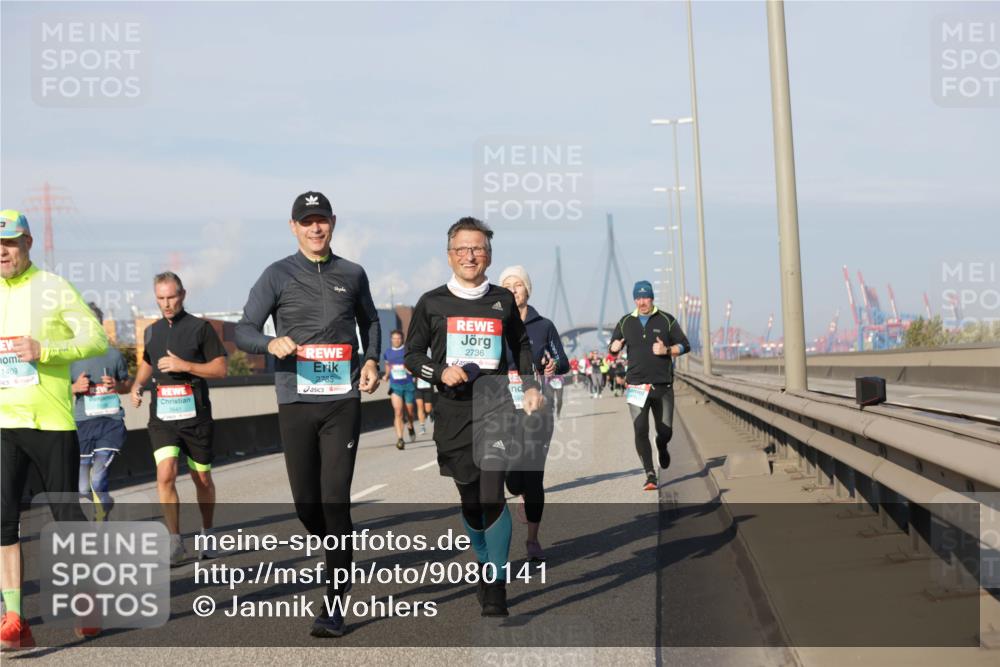 03.10.2025 - Köhlbrandbrückenlauf Jannik Wohlers http://msf.ph/oto/9080141 03.10.2025 09:53:48 Position 3 1409, 2785, 2736 meine-sportfotos.de