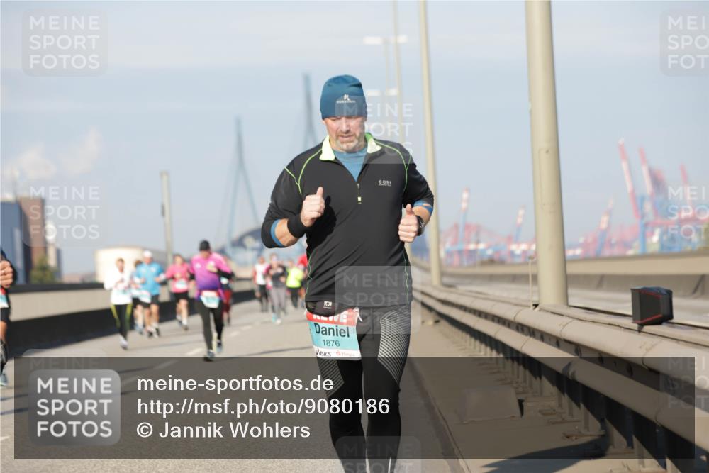 03.10.2025 - Köhlbrandbrückenlauf Jannik Wohlers http://msf.ph/oto/9080186 03.10.2025 09:53:50 Position 3 1876 meine-sportfotos.de