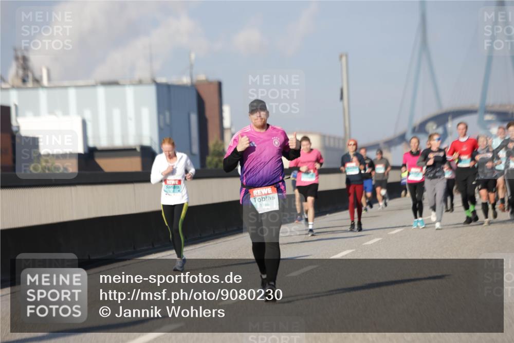 03.10.2025 - Köhlbrandbrückenlauf Jannik Wohlers http://msf.ph/oto/9080230 03.10.2025 09:53:55 Position 3 1188 meine-sportfotos.de