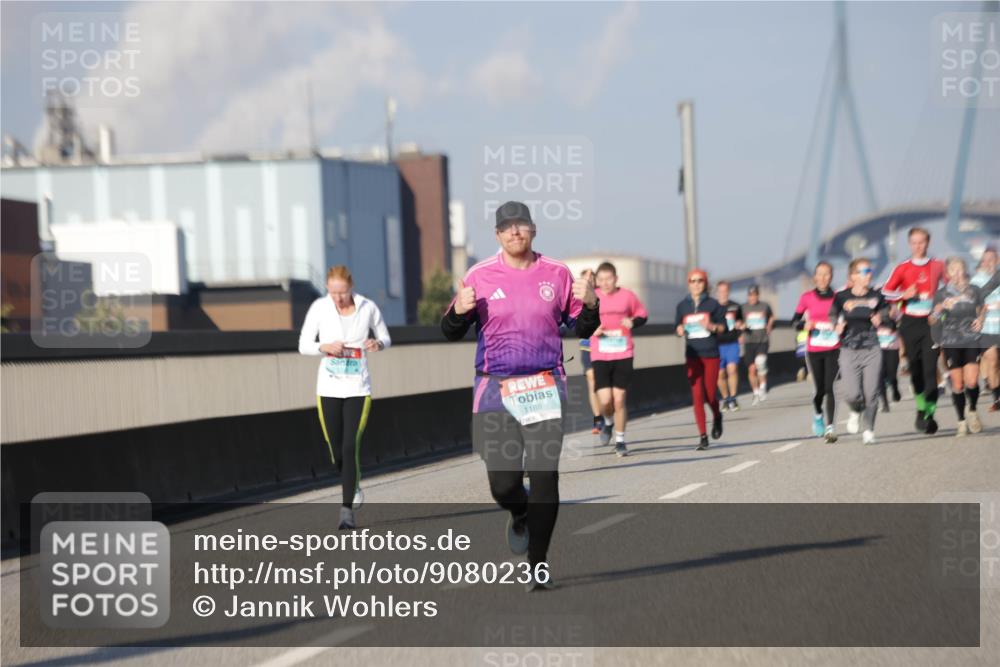 03.10.2025 - Köhlbrandbrückenlauf Jannik Wohlers http://msf.ph/oto/9080236 03.10.2025 09:53:55 Position 3 1188 meine-sportfotos.de